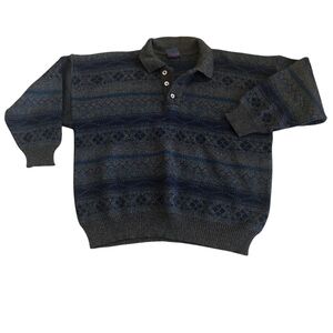 Kitazli Italy Fashion Company Fairille Quarter Button Sweater